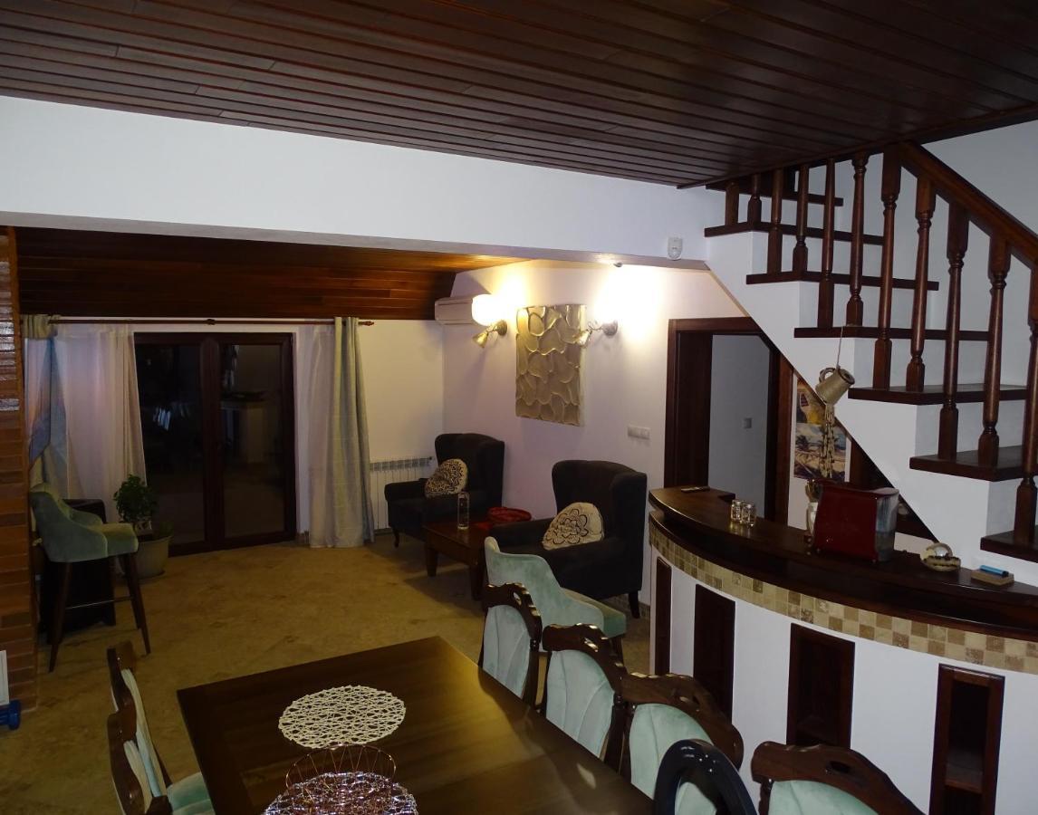 Ole Apartment - Get Your Energy For Free! Coffee And Tea On The House Тимишоара Экстерьер фото
